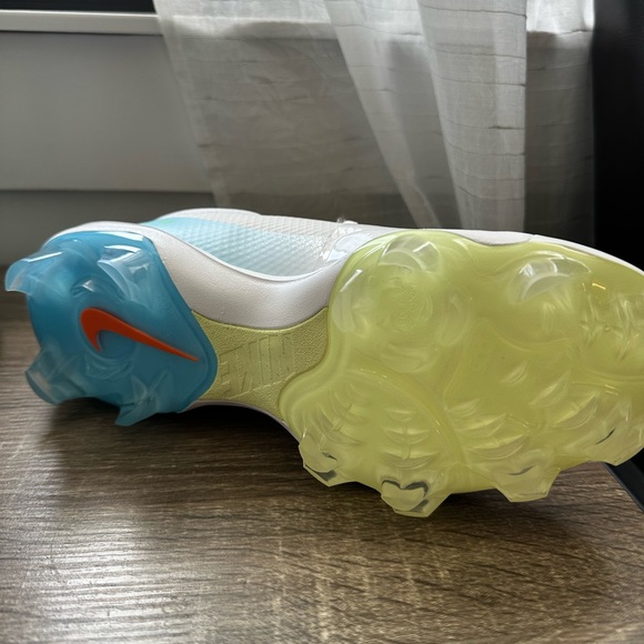Mens Nike cleats - Picture 4 of 6